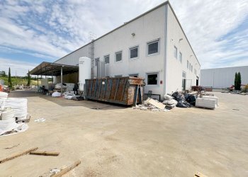 22 - Commercial Premises Via Giovanni Agusta 3/5, Guidonia Montecelio - photo 23