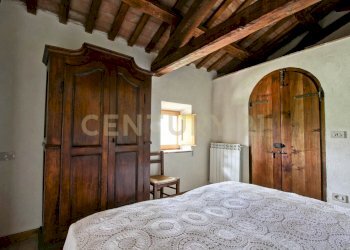 camera 2 web - Casale Via Santa vittoria, Monteleone Sabino - photo 8
