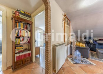 WhatsApp Image 2026-08-07 at 15.34.26 (2) - Attic Via Marcantonio Colonna 40, Marino - photo 10