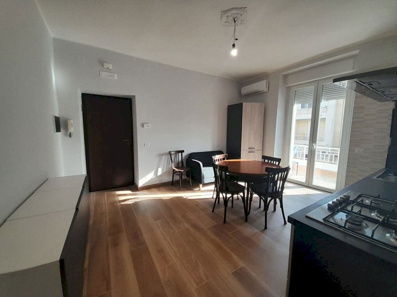 02 - Three-room apartment Via Torino 8, Benevento - photo 2