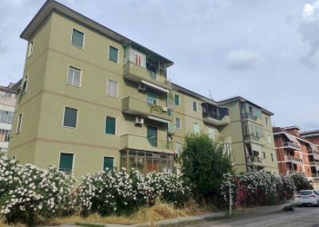 01 - Three-room apartment Via Adua 12, Benevento - photo 1