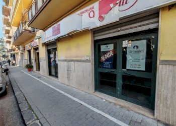 05.jpeg - Commercial Premises Via Salvator Rosa snc, Benevento - photo 5