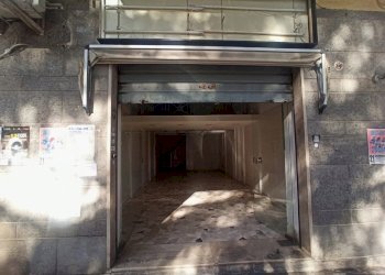 1.jpeg - Commercial Premises Via Nicola Sala 5, Benevento - photo 6