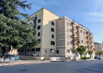 1.jpeg - Four-room apartment Viale A. Mellusi 35, Benevento - photo 21