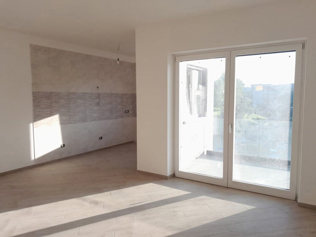 WhatsApp Image 2024-09-11 at 18.18.12 (2).jpeg - Four-room apartment Viale Aldo Moro snc, Benevento - photo 2
