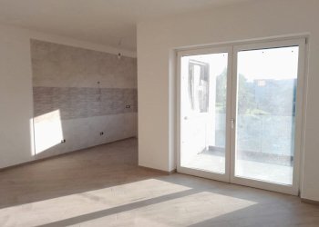 WhatsApp Image 2024-09-11 at 18.18.12 (2).jpeg - Four-room apartment Viale Aldo Moro snc, Benevento - photo 2