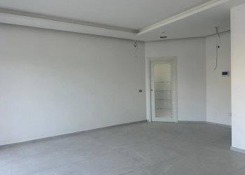 31.jpeg - Four-room apartment Viale Aldo Moro snc, Benevento - photo 6