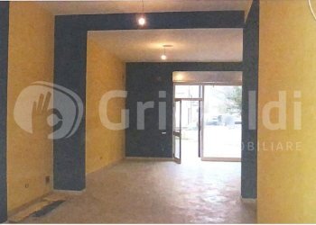 3.jpeg - Commercial Premises Corso Trieste 86/bis, Telese Terme - photo 3
