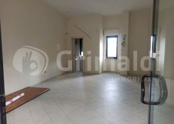 12.jpeg - Commercial Premises Via delle Puglie snc, Benevento - photo 11