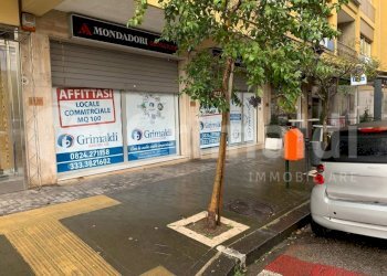 4.jpeg - Commercial Premises Viale A. Mellusi 160-162, Benevento - photo 4