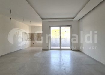2.jpeg - Three-room apartment Viale Aldo Moro snc, Benevento - photo 2