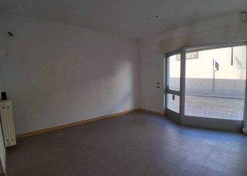 IMG-20260807-WA0030 - Commercial Premises Via Azzo Porzio 118, Casalmaggiore - photo 1
