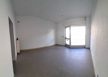 IMG-20260807-WA0022 - Commercial Premises Via Azzo Porzio 118, Casalmaggiore - photo 2
