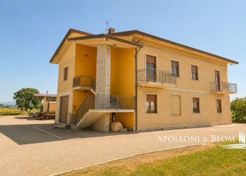 Villa Unifamiliare La Stradella, 1, Montepulciano - foto 1
