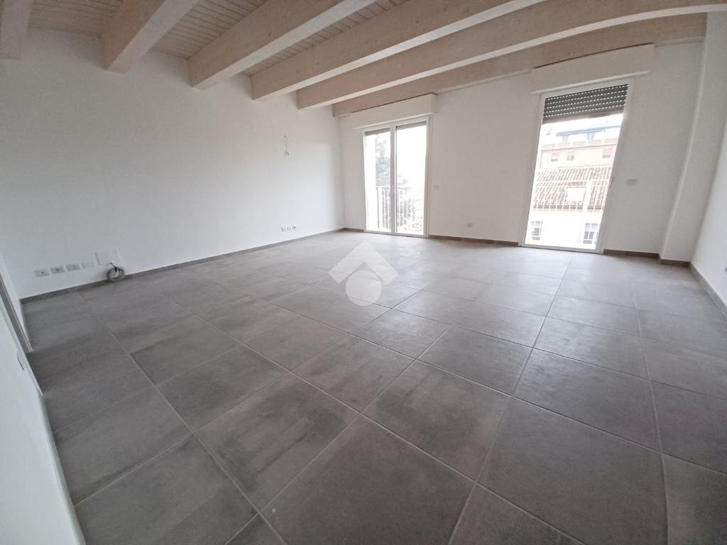 Four-room apartment Corso Giuseppe Garibaldi, Lugo - photo 1