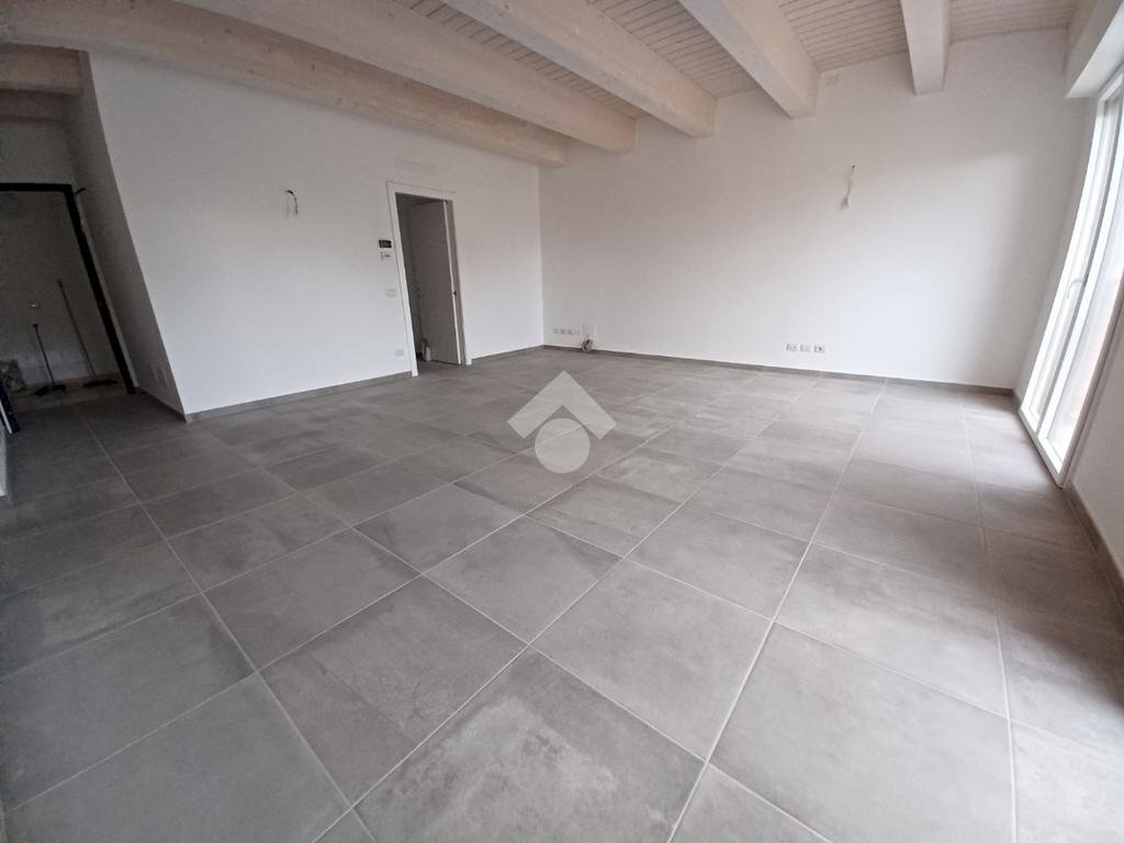 Four-room apartment Corso Giuseppe Garibaldi, Lugo - photo 2