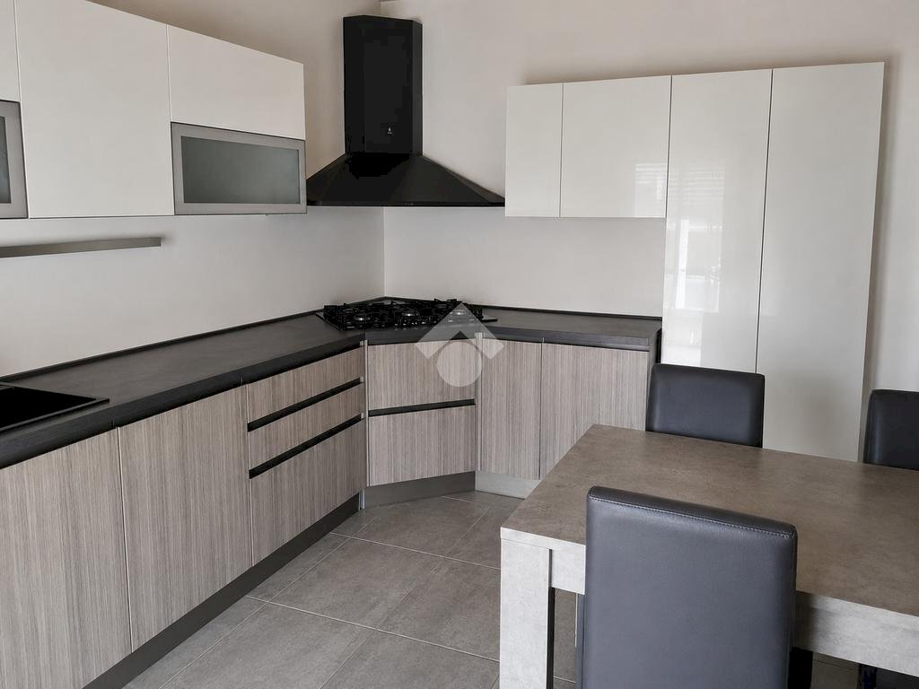 Four-room apartment Corso Giuseppe Garibaldi, Lugo - photo 3