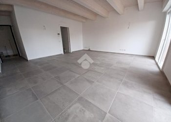 Four-room apartment Corso Giuseppe Garibaldi, Lugo - photo 2