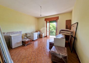 Semi-detached house Regione torrazzo, Cantarana - photo 11