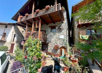 Casa indipendente Villaggio Argnod, Quart - foto 1