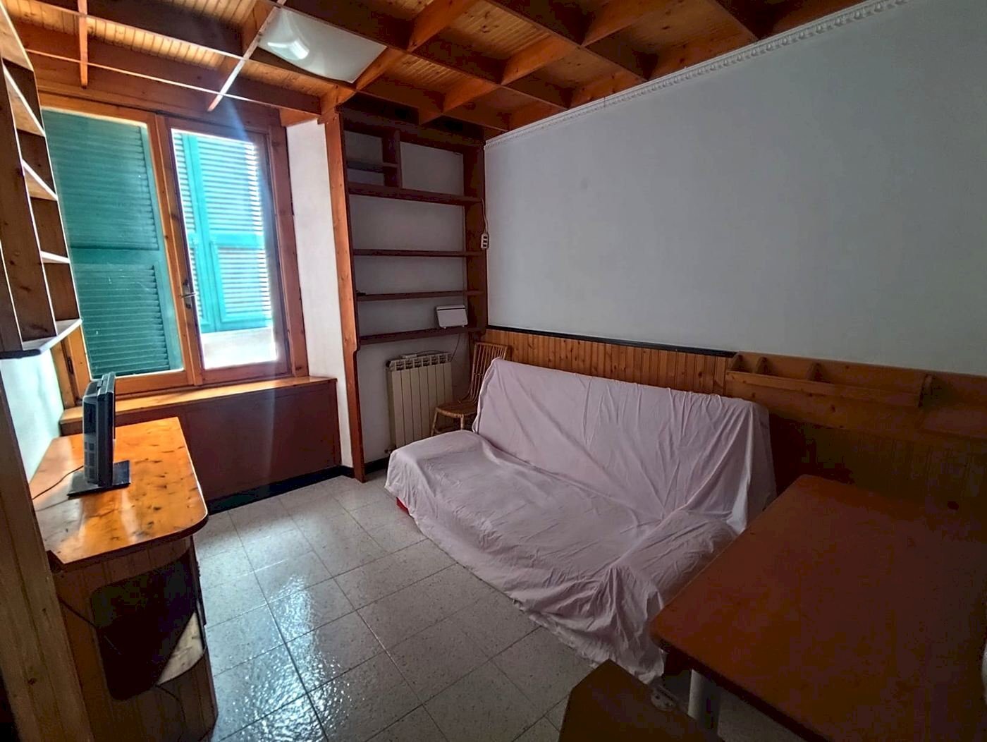 One-room apartment via Canneto il Curto, Genova (neighborhood Centro Storico) - photo 2