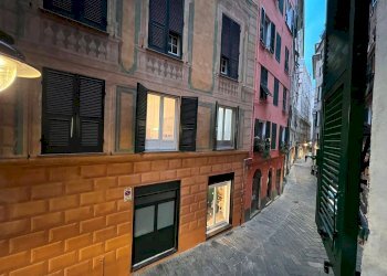 One-room apartment vico Lavezzi, Genova (neighborhood Centro Storico) - photo 4