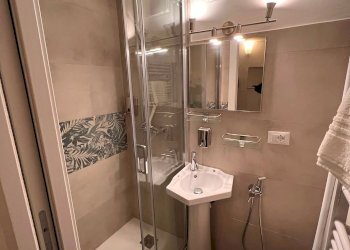 One-room apartment vico Lavezzi, Genova (neighborhood Centro Storico) - photo 6