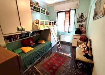 Quadrilocale viale Virginia Centurione Bracelli, Genova (zona Marassi) - foto 6