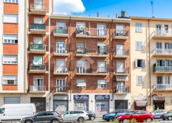 Four-room apartment Via Pietro Cossa, Torino (neighborhood Parella) - photo 1