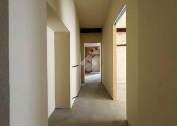 Trilocale Via Giosuè Carducci, Asti - foto 8