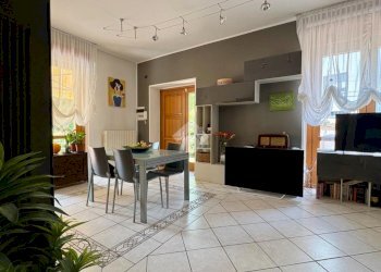 Villa a Schiera Corso Milano, Asti - foto 1