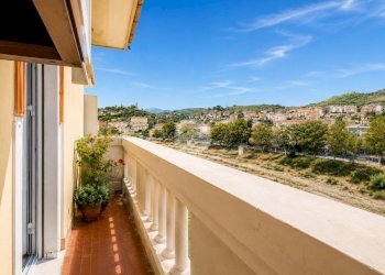 Apartment Via Argine Destro, Imperia - photo 1