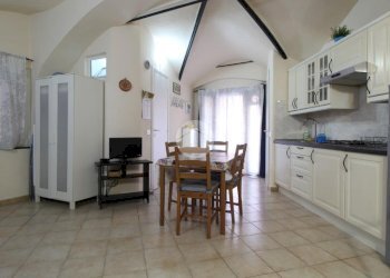 Two-room apartment Via strafforello, Imperia - photo 3