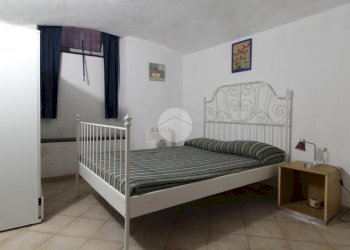 Two-room apartment Via strafforello, Imperia - photo 9