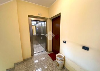 Three-room apartment Via andrea costa, Novara - photo 4