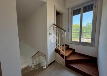 One-room apartment Via Antonio Canova, Novara - photo 5