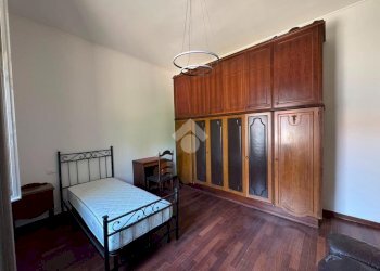 One-room apartment Via Antonio Canova, Novara - photo 9