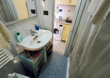 Apartment Via Germano Jori, Genova (neighborhood Certosa) - photo 8