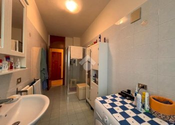 Three-room apartment Viale Giulio Cesare, Novara - photo 9