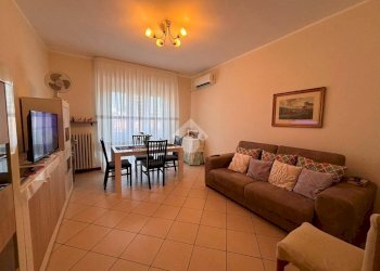 Three-room apartment Viale Giulio Cesare, Novara - photo 12
