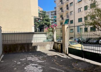 Four-room apartment Via Raffaele Ricca, Genova (neighborhood Marassi) - photo 1