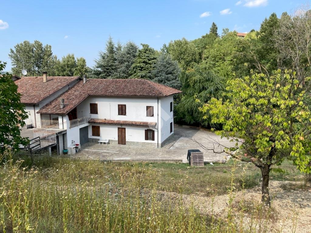 Casa semi indipendente Via Giovanni D'Alfonso, Canelli - foto 1