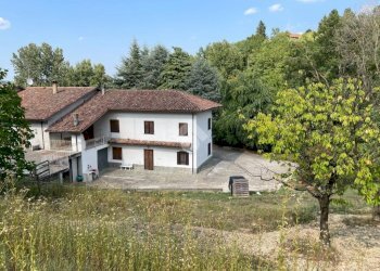 Casa semi indipendente Via Giovanni D'Alfonso, Canelli - foto 1