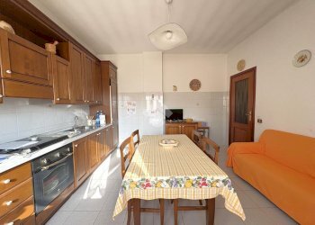 Apartment Viale Marconi, Romano Canavese - photo 9