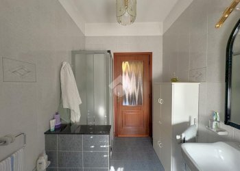 Apartment Viale Marconi, Romano Canavese - photo 15
