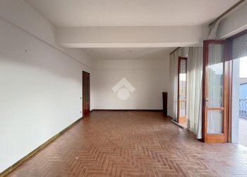 Apartment Viale Marconi, Romano Canavese - photo 21