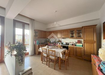 Apartment Viale Marconi, Romano Canavese - photo 25