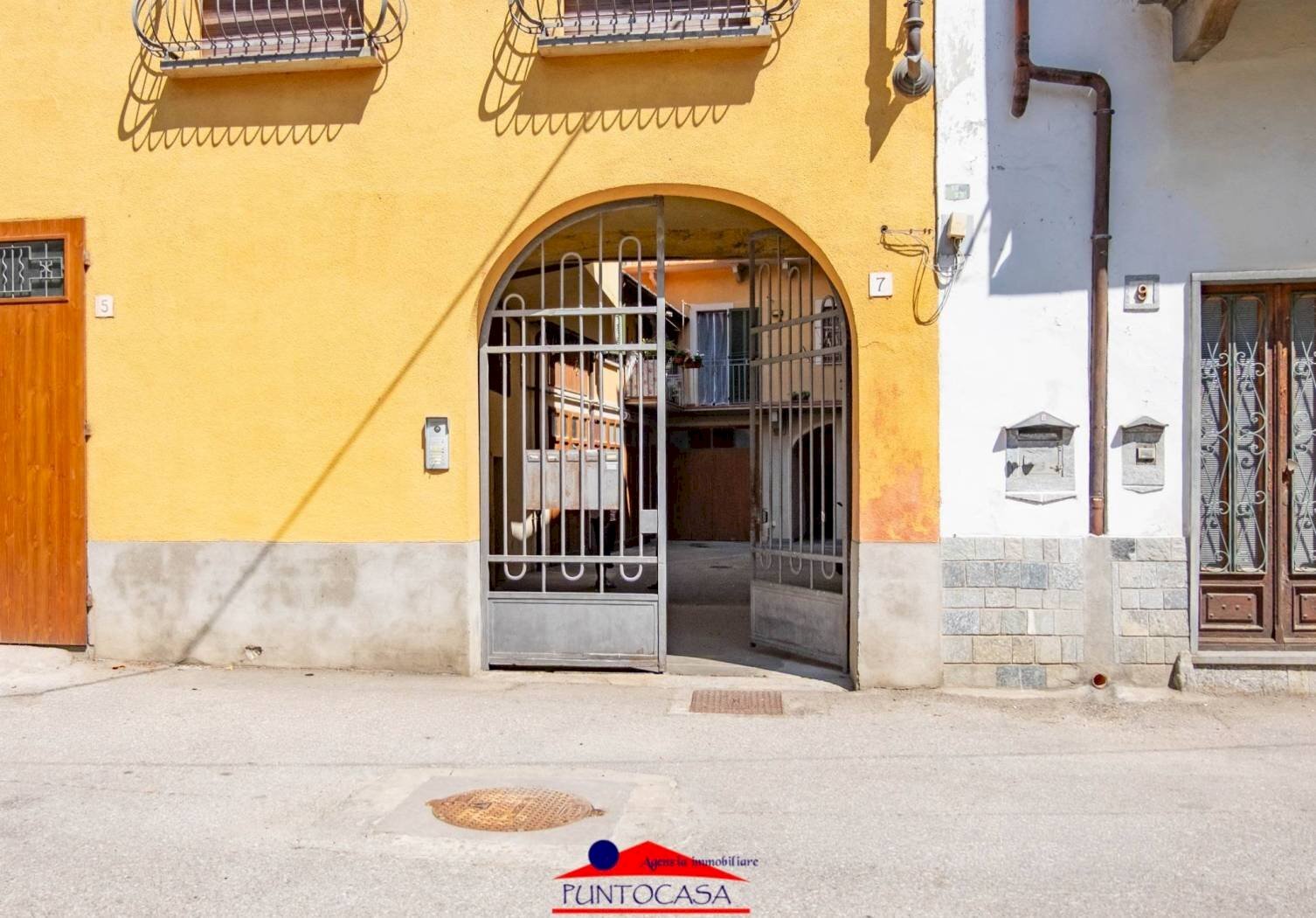 Box Via Camillo Benso di Cavour, 7, Dronero - photo 3