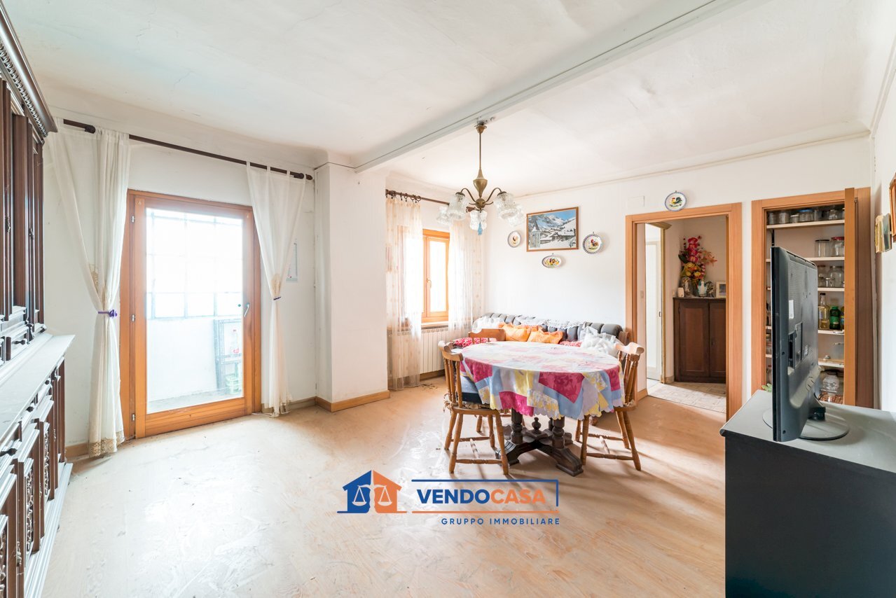 Four-room apartment Piasco - photo 1