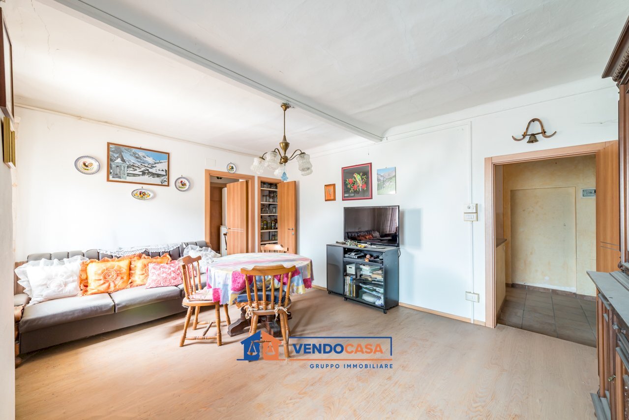Four-room apartment Piasco - photo 2